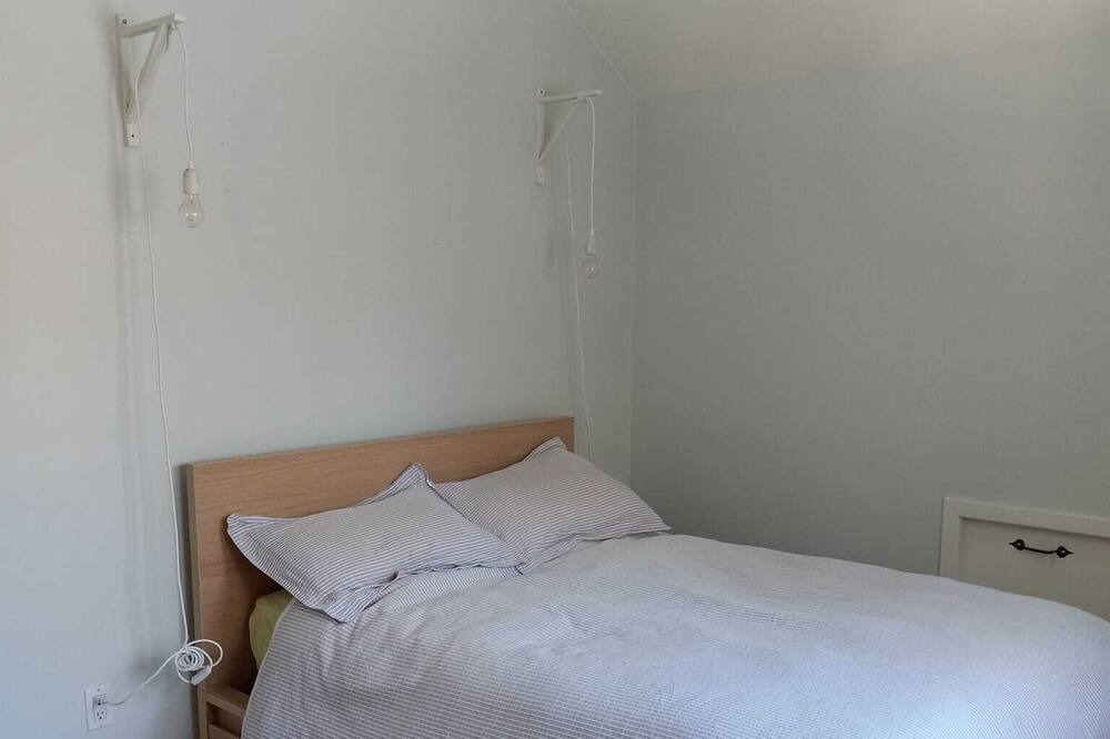 Photo of Bedroom in Wentworth-Nord
