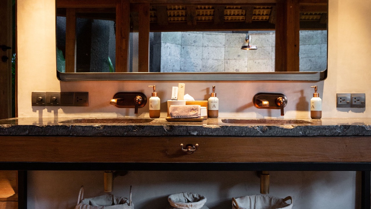 Photo of Bathroom in Uluwatu