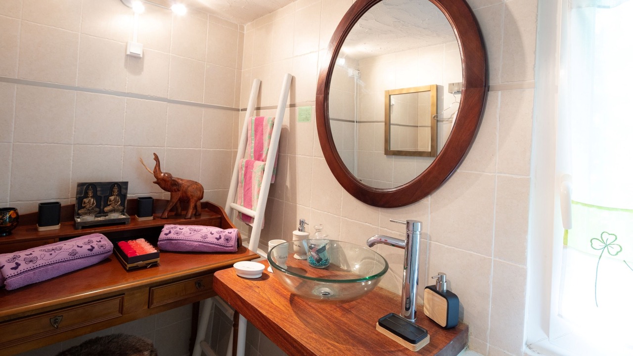 Photo of Bathroom in Durfort-et-Saint-Martin-de-Sossenac