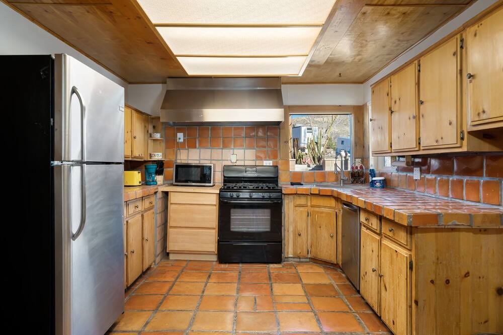 Photo of Kitchen in Morongo Valley