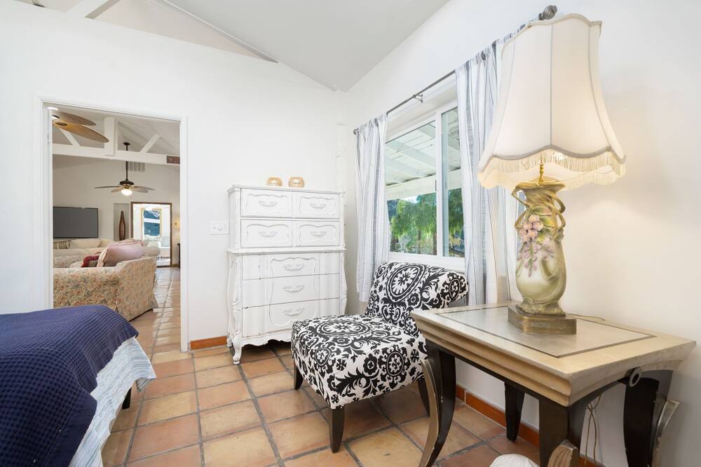 Photo of Bedroom in Morongo Valley