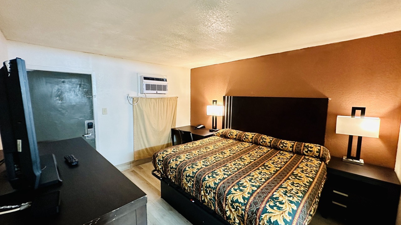 Photo of Bedroom in Bayou Cane