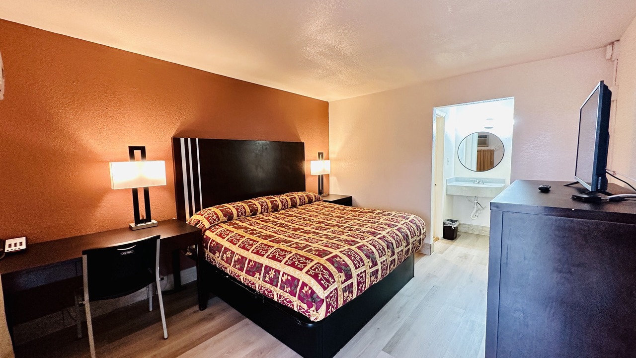 Photo of Bedroom in Bayou Cane
