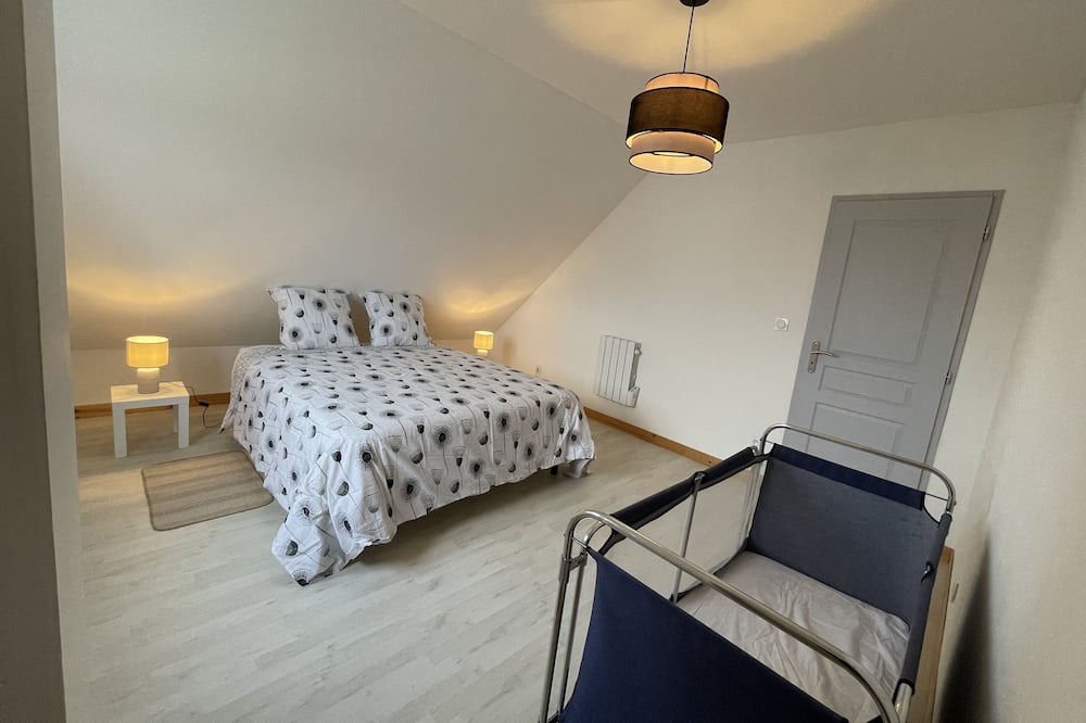 Photo of Bedroom in Escuilles