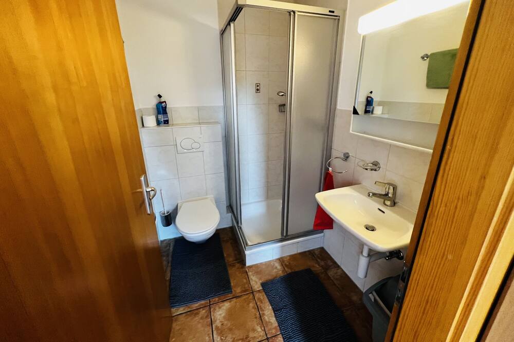 Photo of Bathroom in Saxon