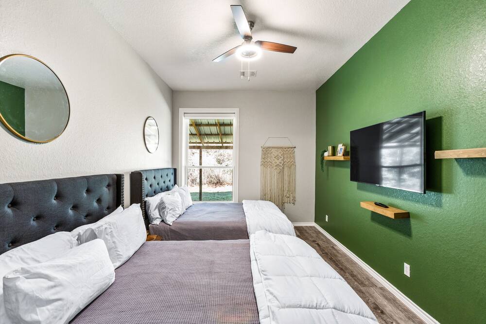 Photo of Bedroom in Hockley