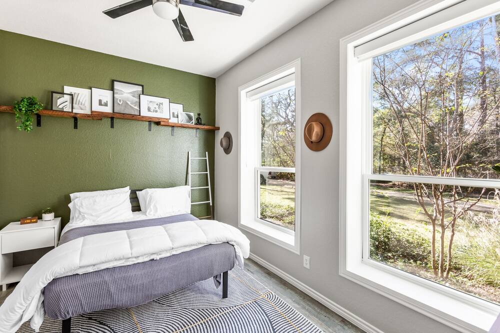 Photo of Bedroom in Hockley