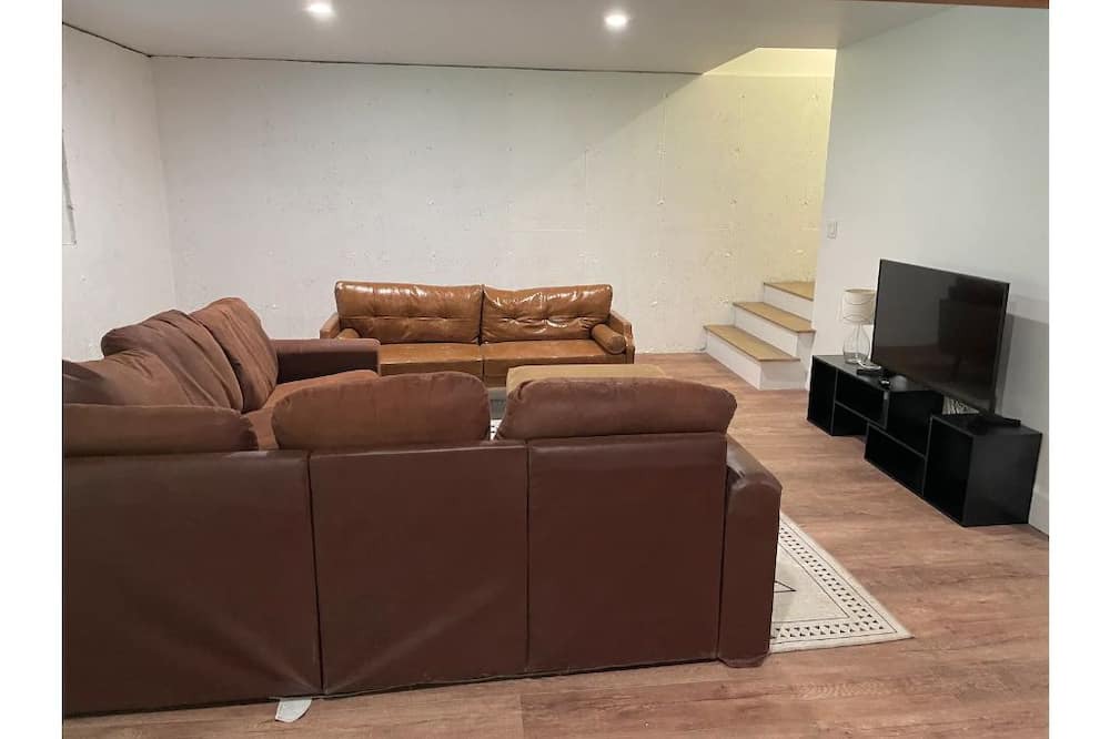 Photo of Others in Hartford