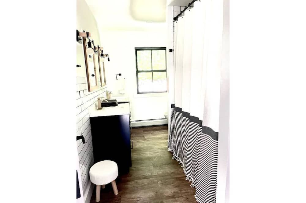 Photo of Others in Hartford