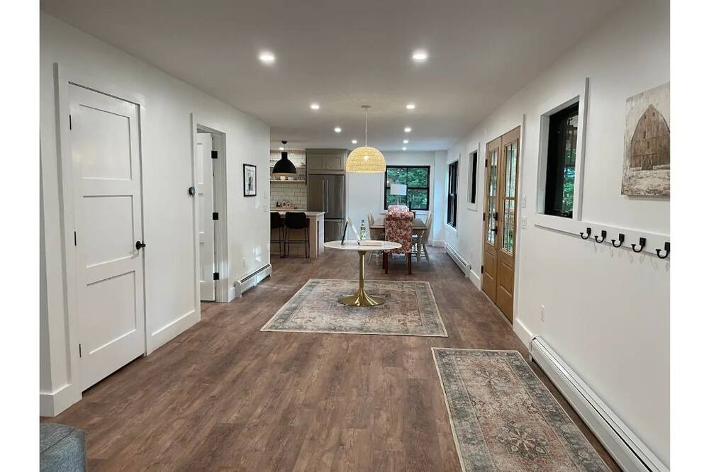 Photo of Others in Hartford