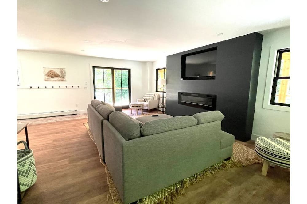 Photo of Others in Hartford