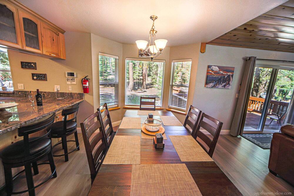 Photo of Kitchen in Kingswood Estates