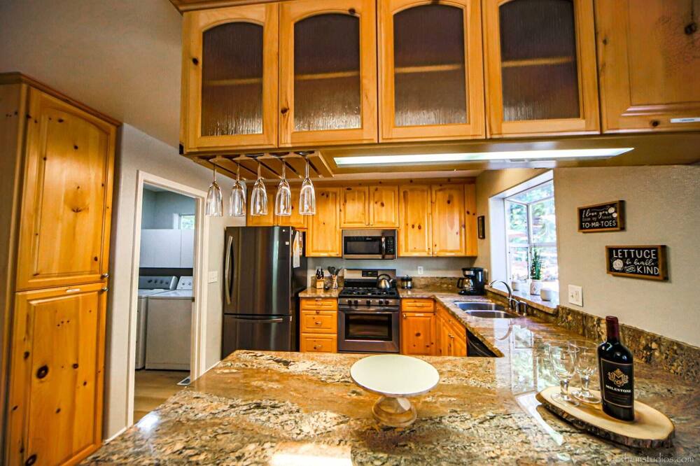 Photo of Kitchen in Kingswood Estates