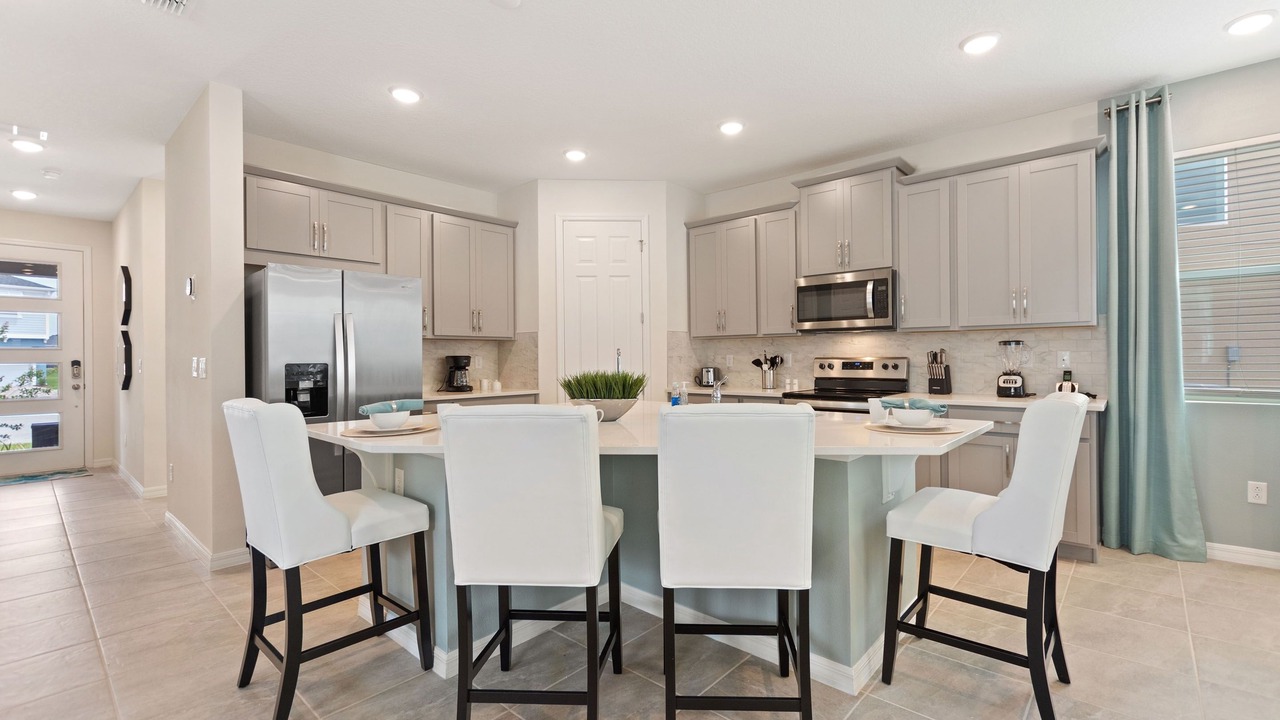 Photo of Others in Bay Lake