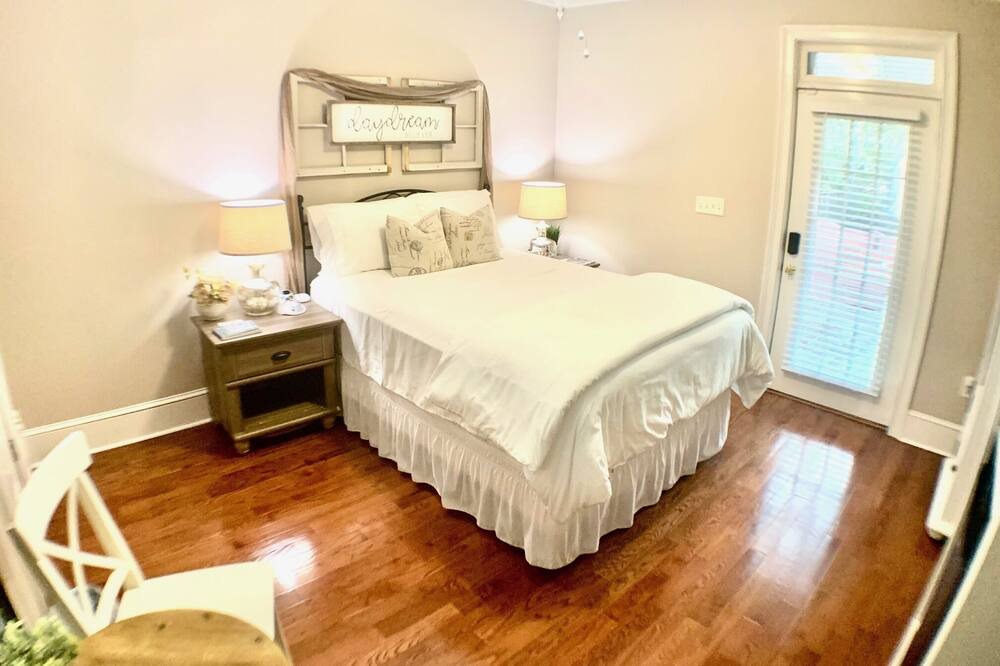 Photo of Bedroom in Winder