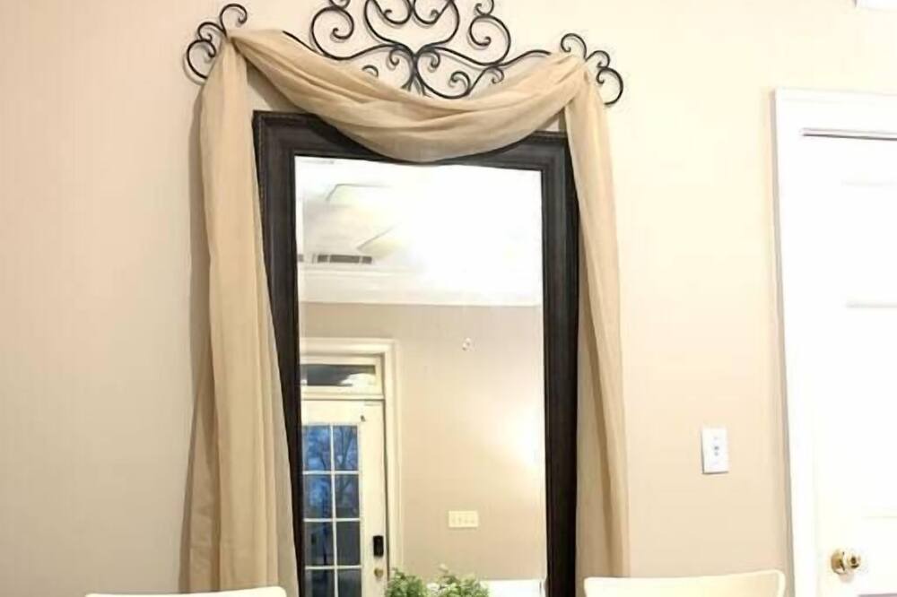 Photo of Others in Winder