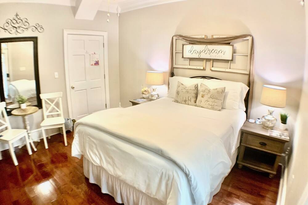 Photo of Bedroom in Winder