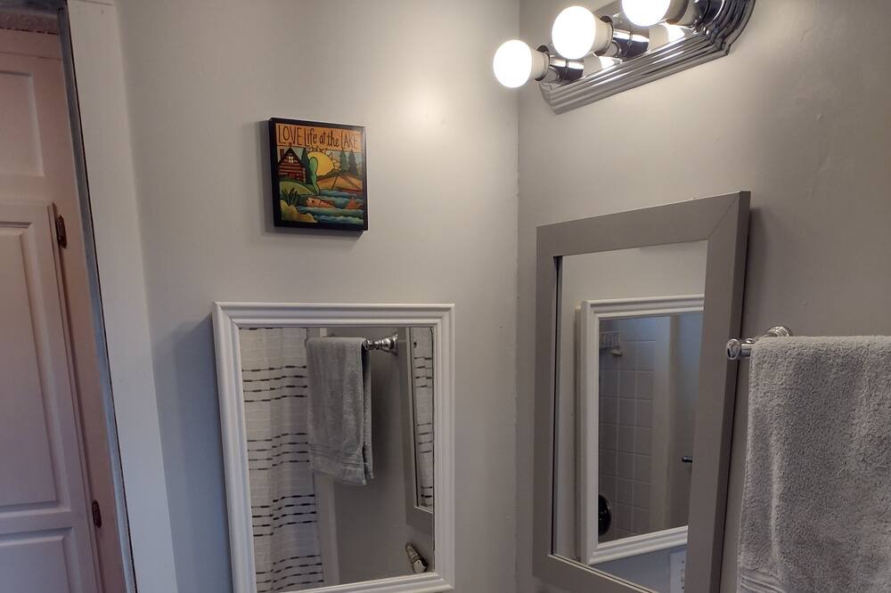 Photo of Bathroom in Grand Isle