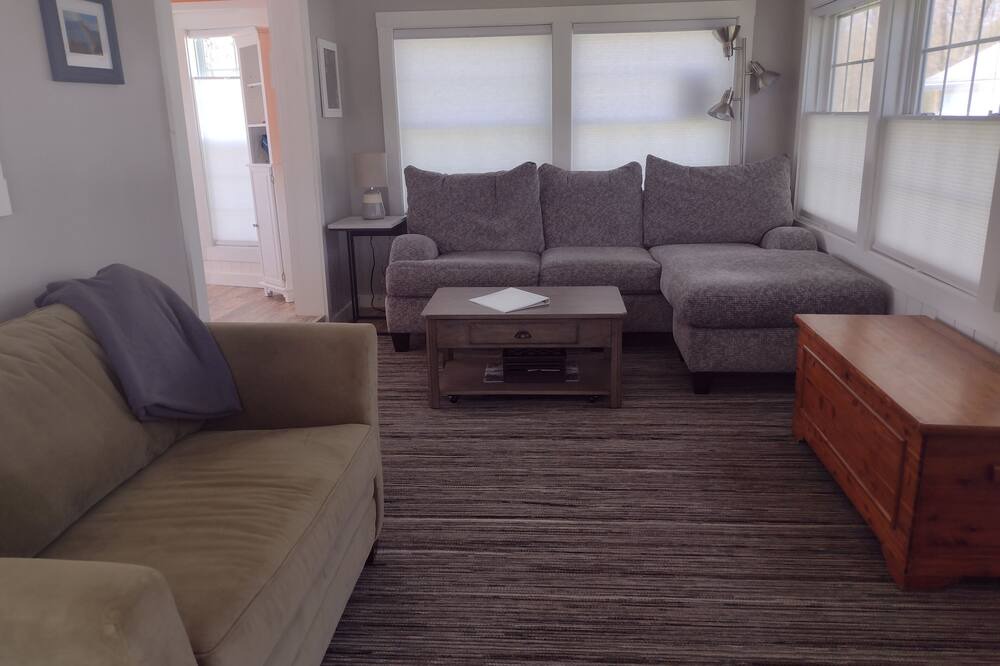 Photo of Livingroom in Grand Isle