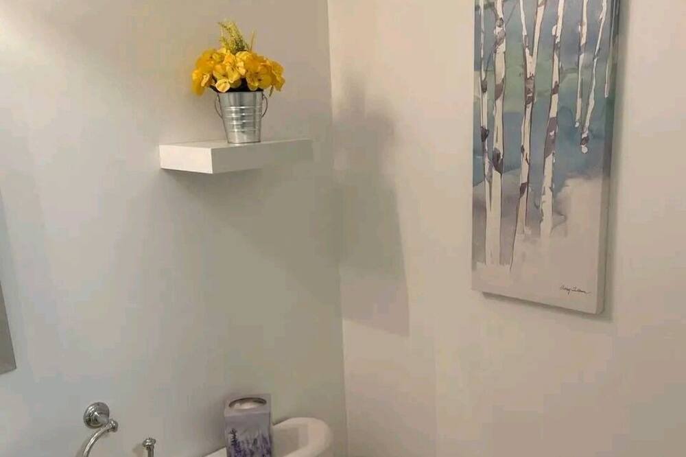Photo of Bathroom in Alliston