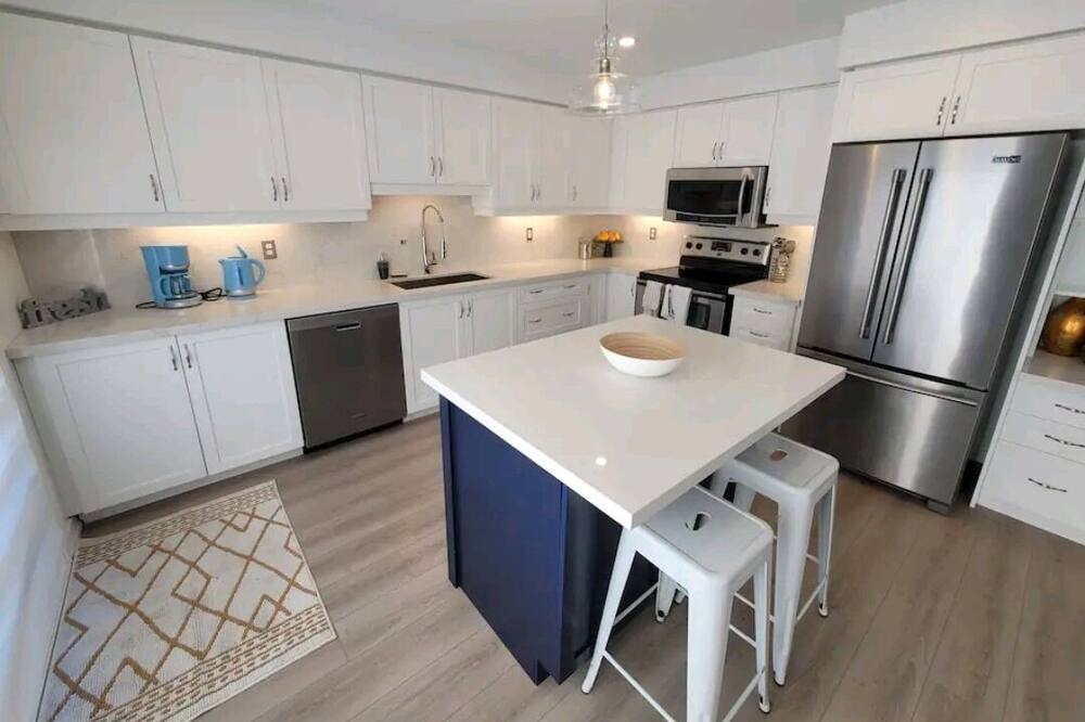 Photo of Kitchen in Alliston