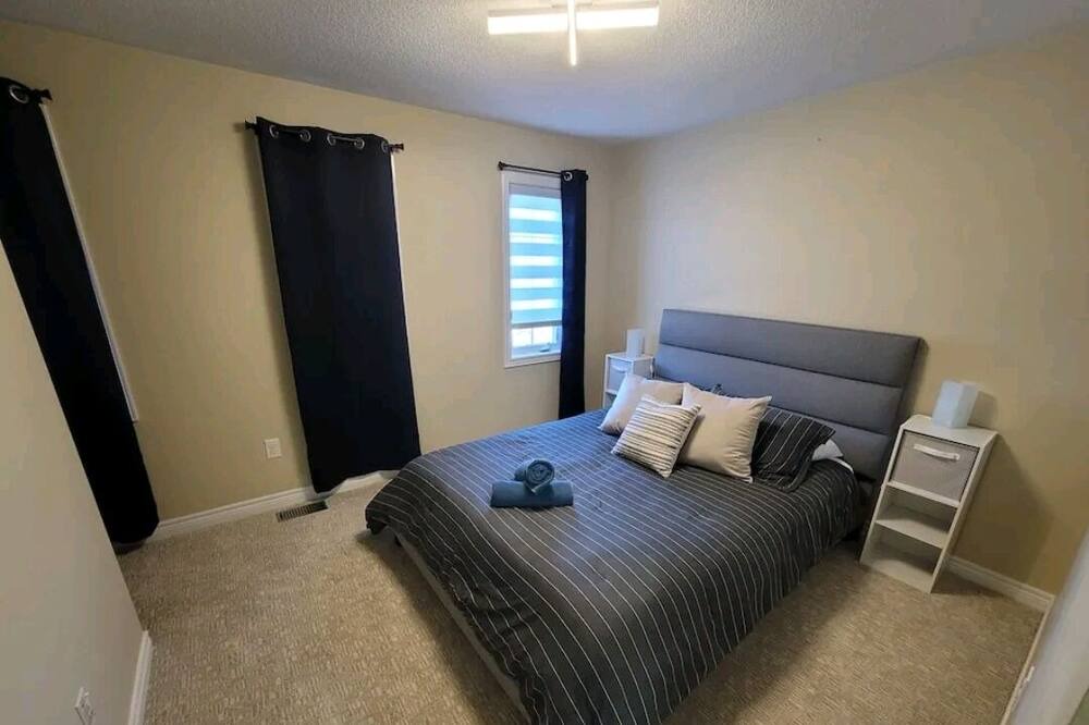 Photo of Bedroom in Alliston