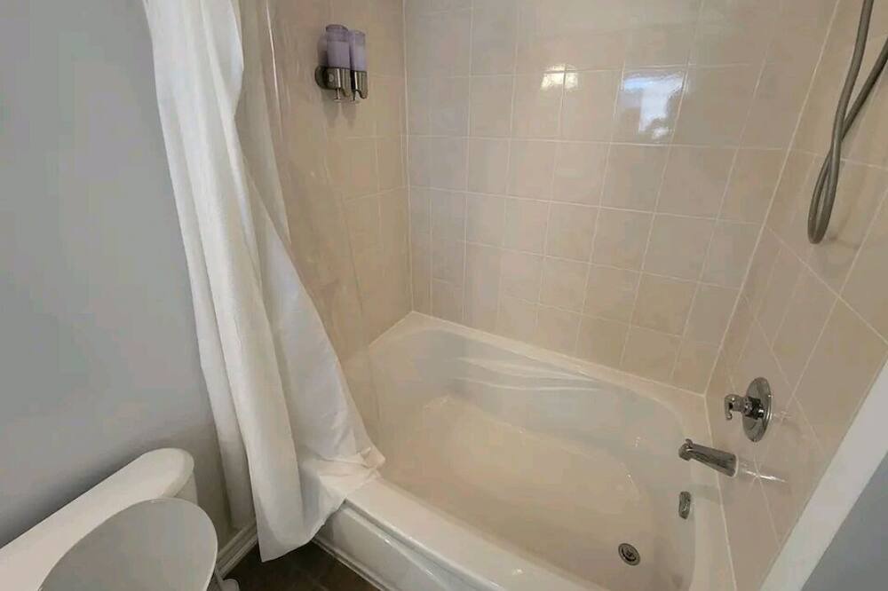 Photo of Bathroom in Alliston