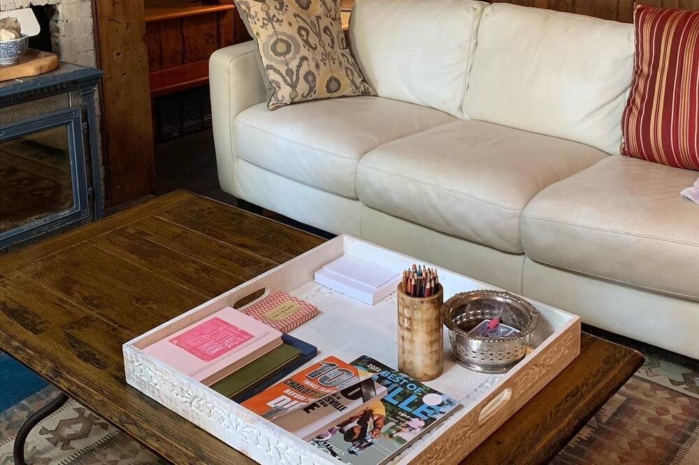 Photo of Livingroom in Charlottesville