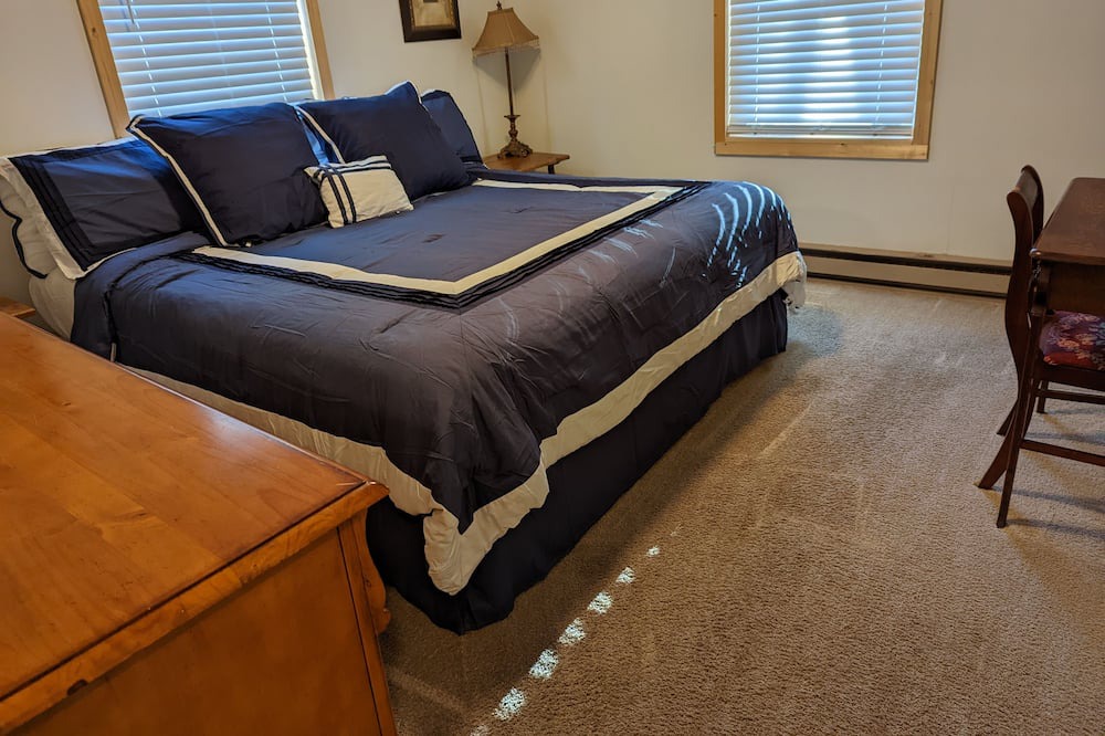 Photo of Bedroom in Ontonagon