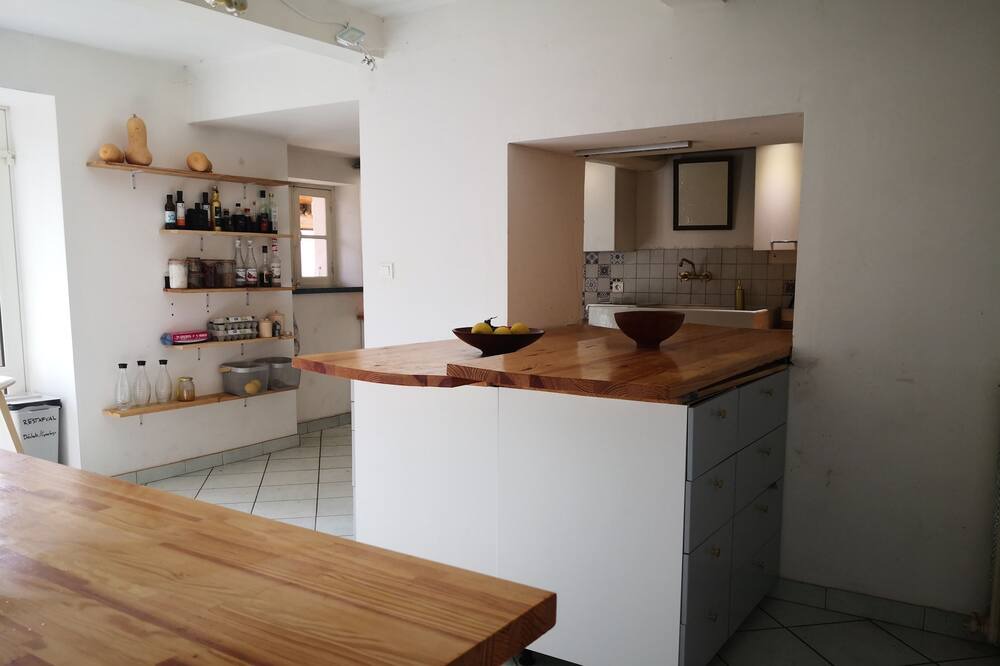 Photo of Kitchen in Montbernard