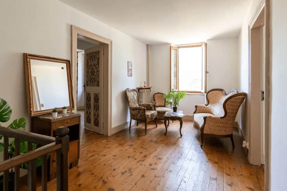 Photo of Others in Montbernard