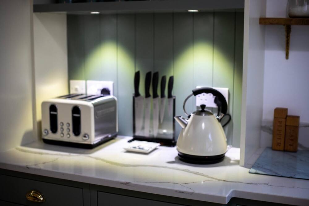 Photo of Others in Roker