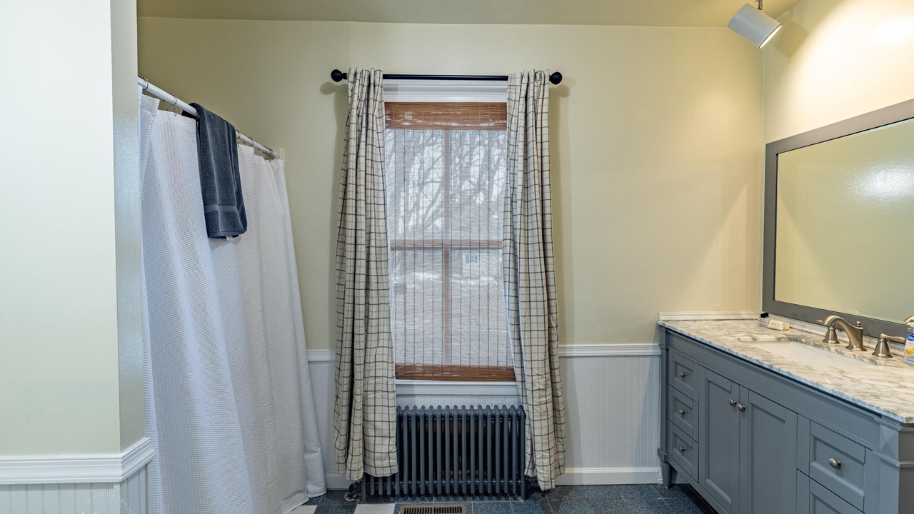Photo of Bathroom in Blackstone