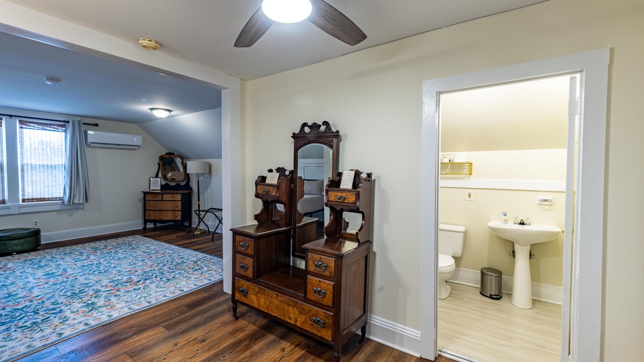 Photo of Bedroom in Blackstone