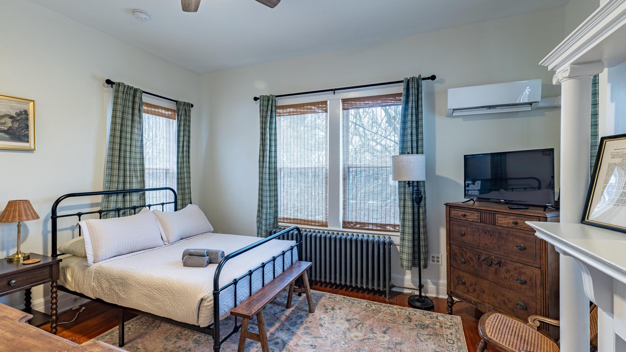 Photo of Bedroom in Blackstone