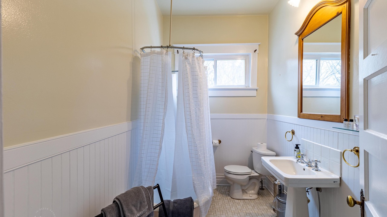 Photo of Bathroom in Blackstone