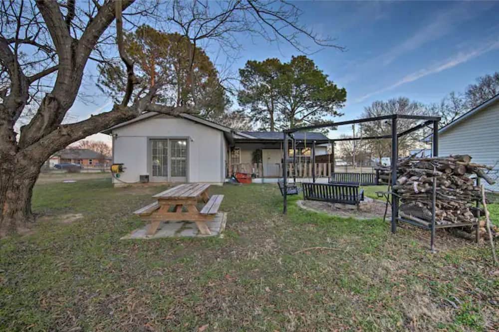 Photo of Outdoor in Tool