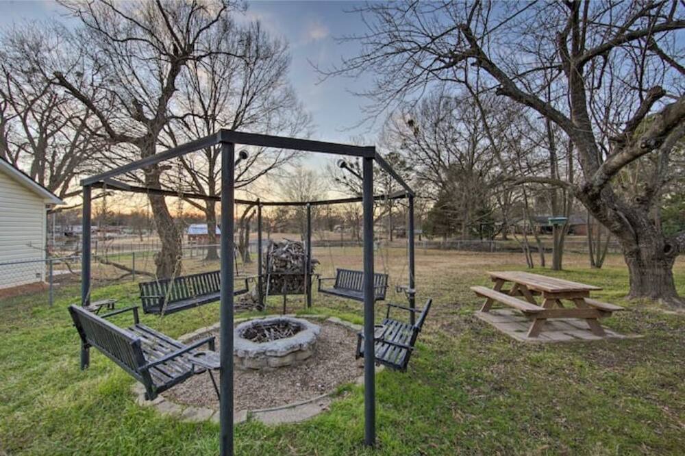 Photo of Outdoor in Tool