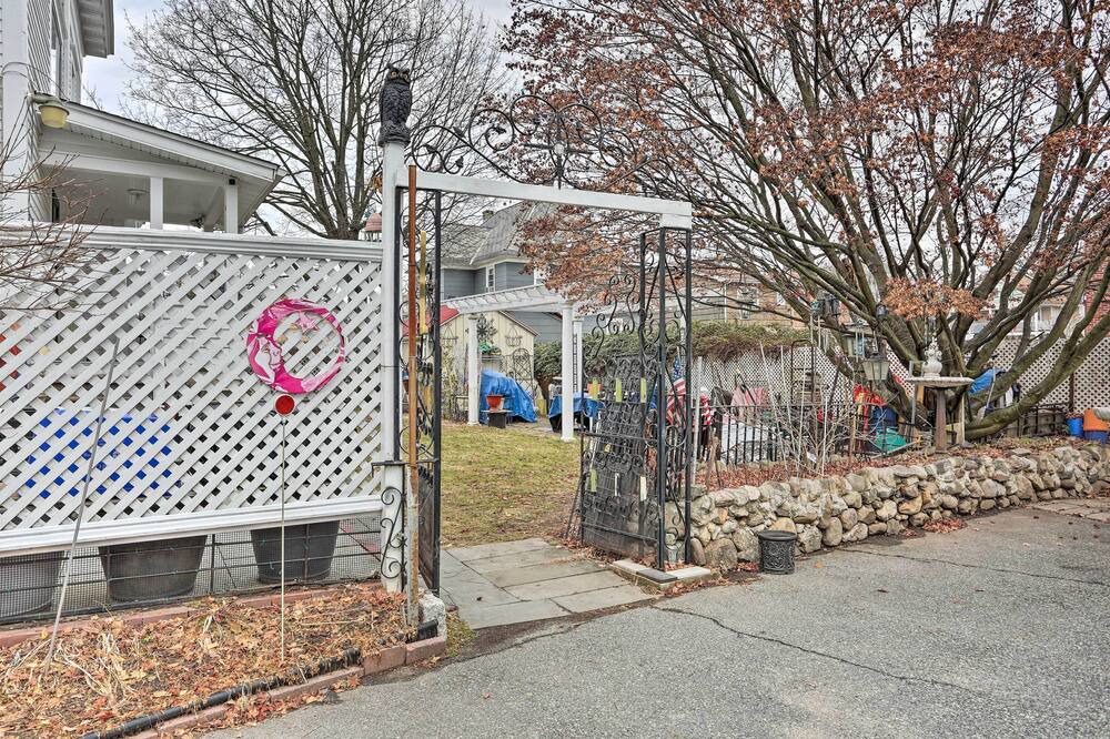 Photo of Outdoor in Tallman