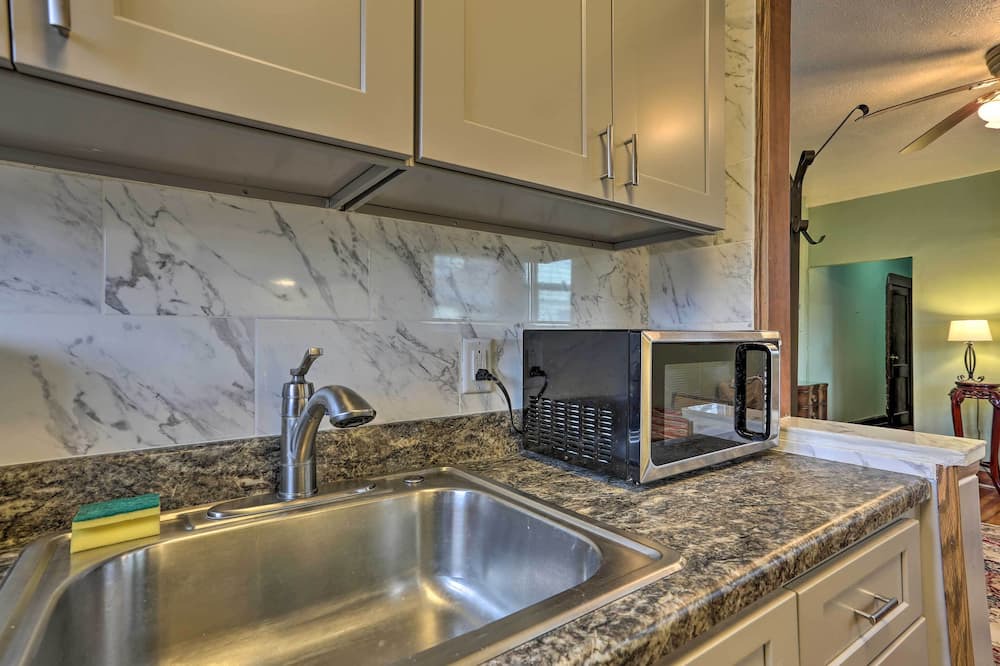 Photo of Kitchen in Tallman