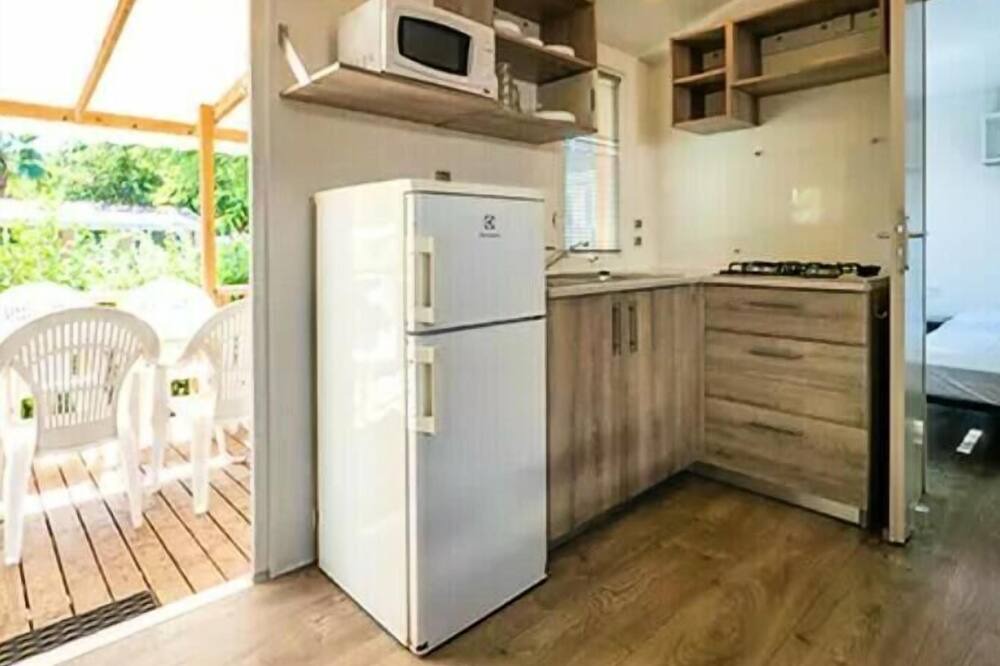 Photo of Kitchen in Castelnau-de-Montmiral