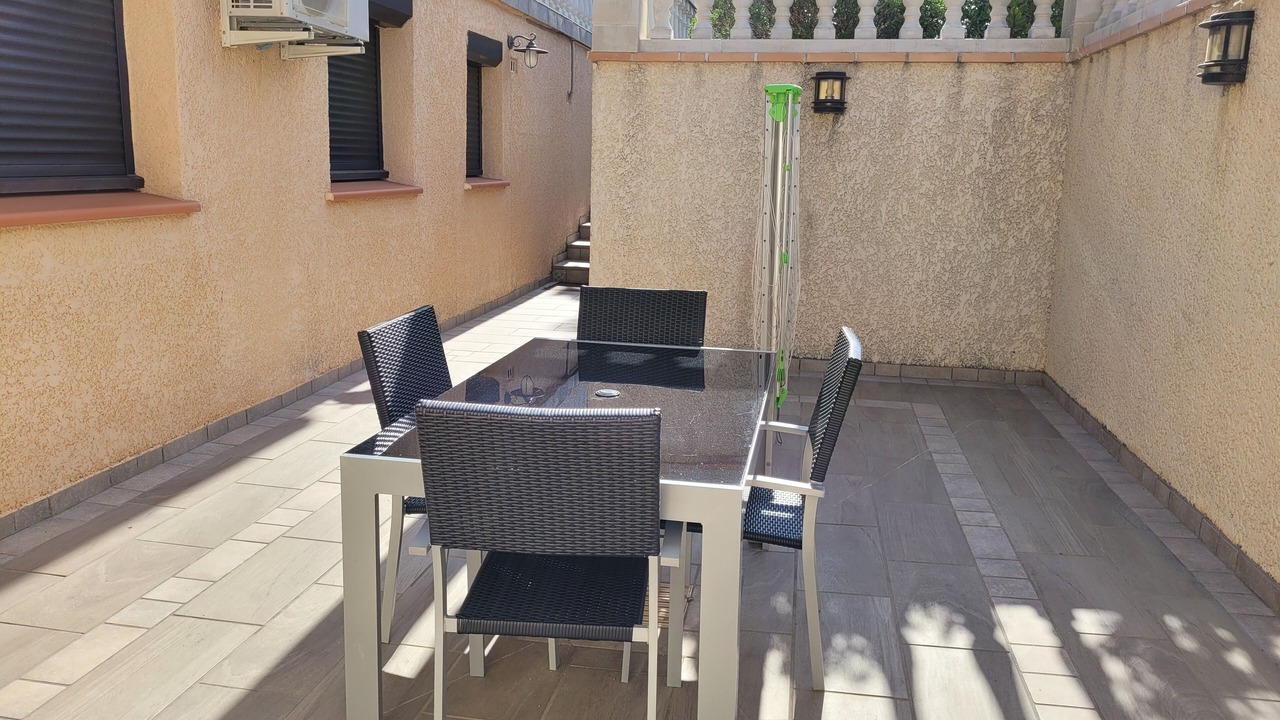Photo of Patio Balcony in Saint-Genis