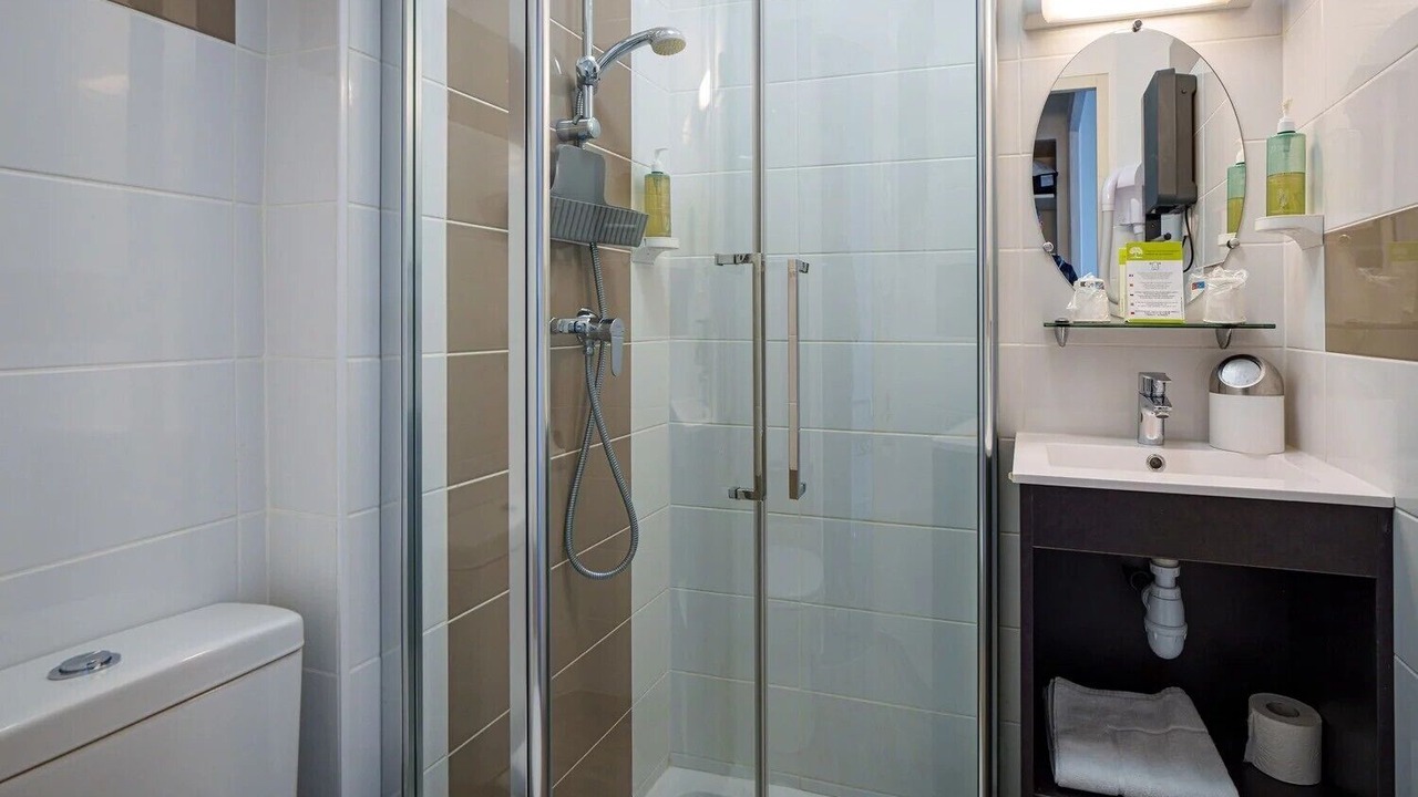 Photo of Bathroom in Saumur