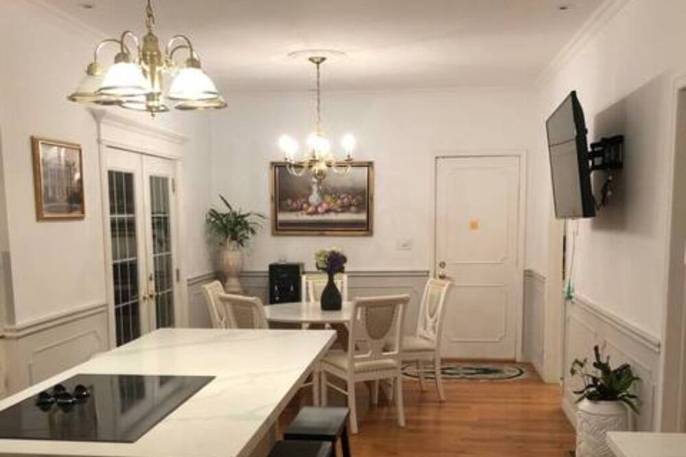 Photo of Kitchen in Cayuga