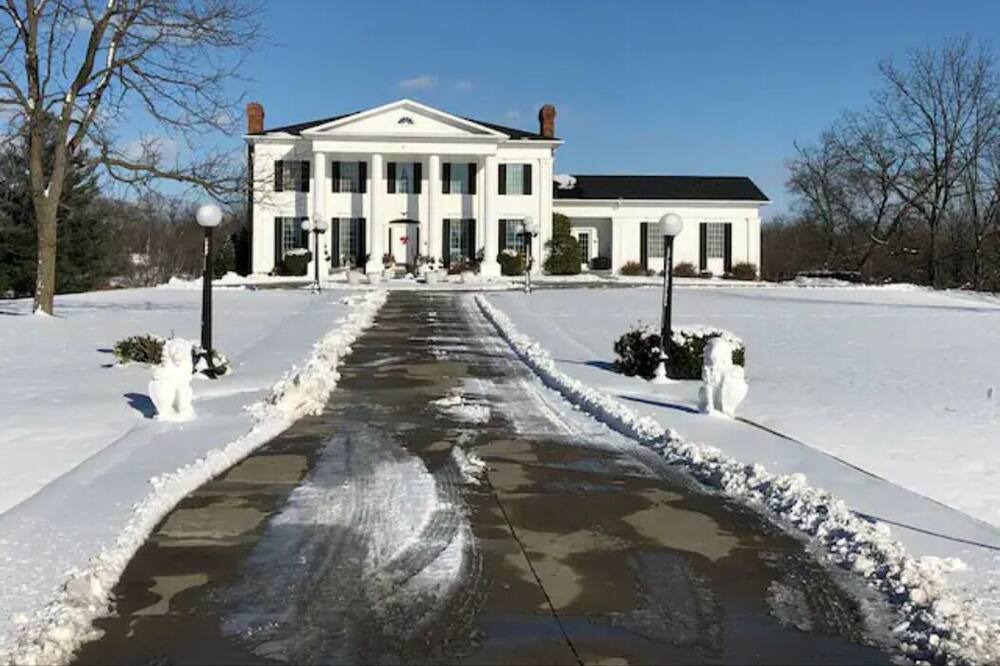Photo of Outdoor in Cayuga