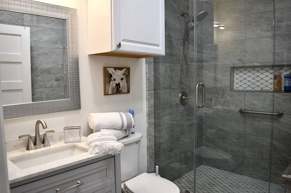 Photo of Bathroom in Denton
