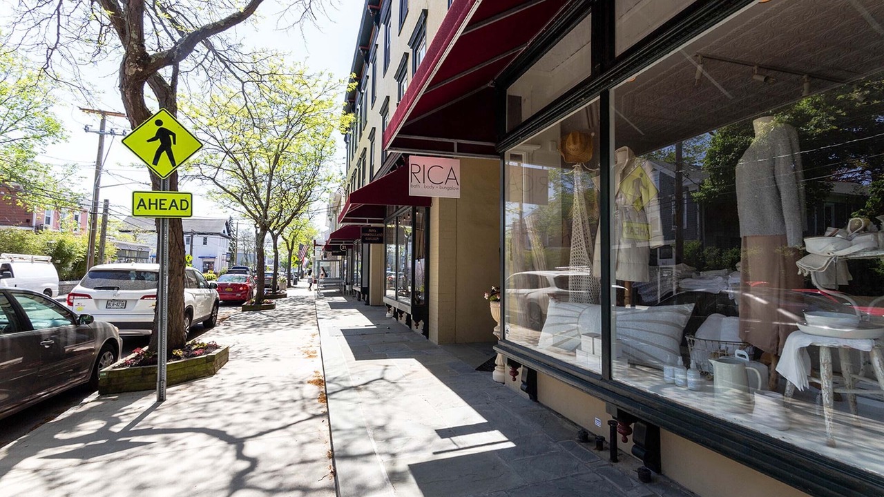 Photo of Others in Greenport