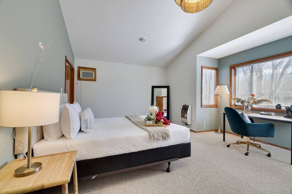 Photo of Bedroom in East Stroudsburg