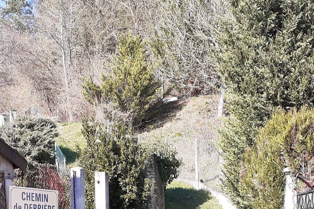 Photo of Outdoor in Lucy-sur-Cure