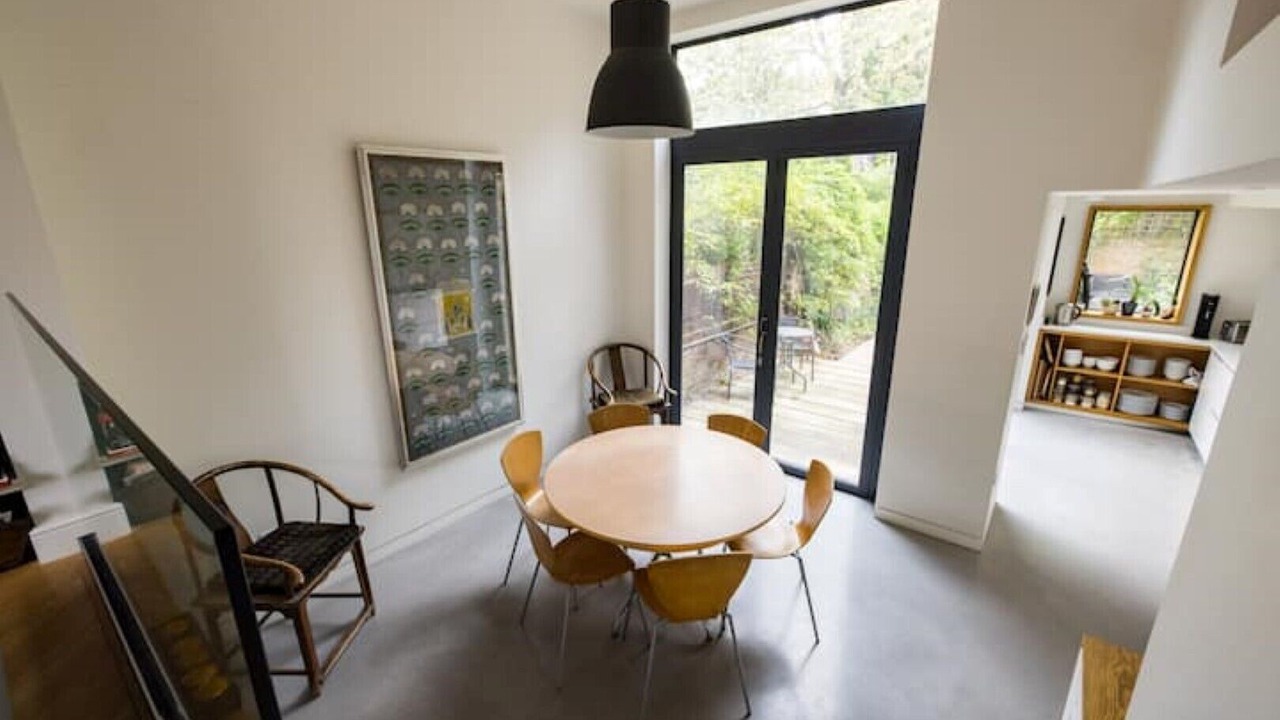 Photo of Others in Vassall